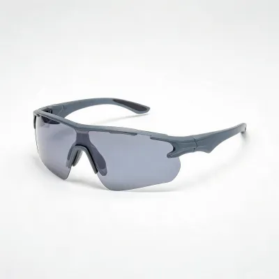 cycling sunglasses with photochromic lenses